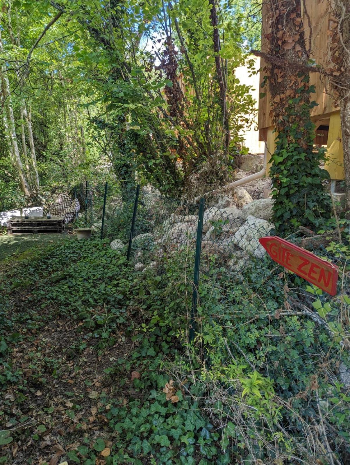 Gite Zen Dans Les Bois Blesignac エクステリア 写真