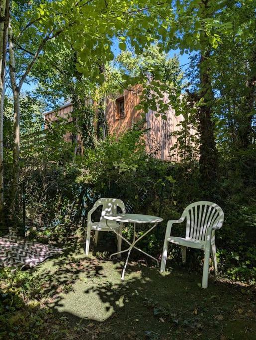 Gite Zen Dans Les Bois Blesignac エクステリア 写真